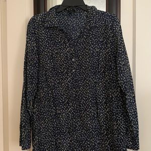 Button down navy top